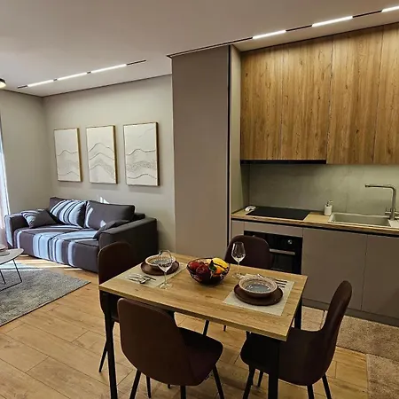 Appartement Kris Tirana