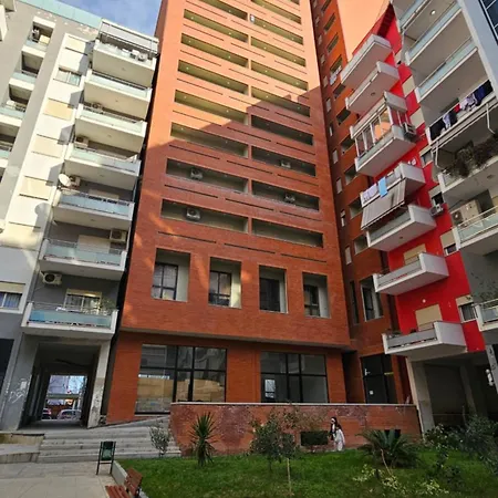 Kris Apartment *
